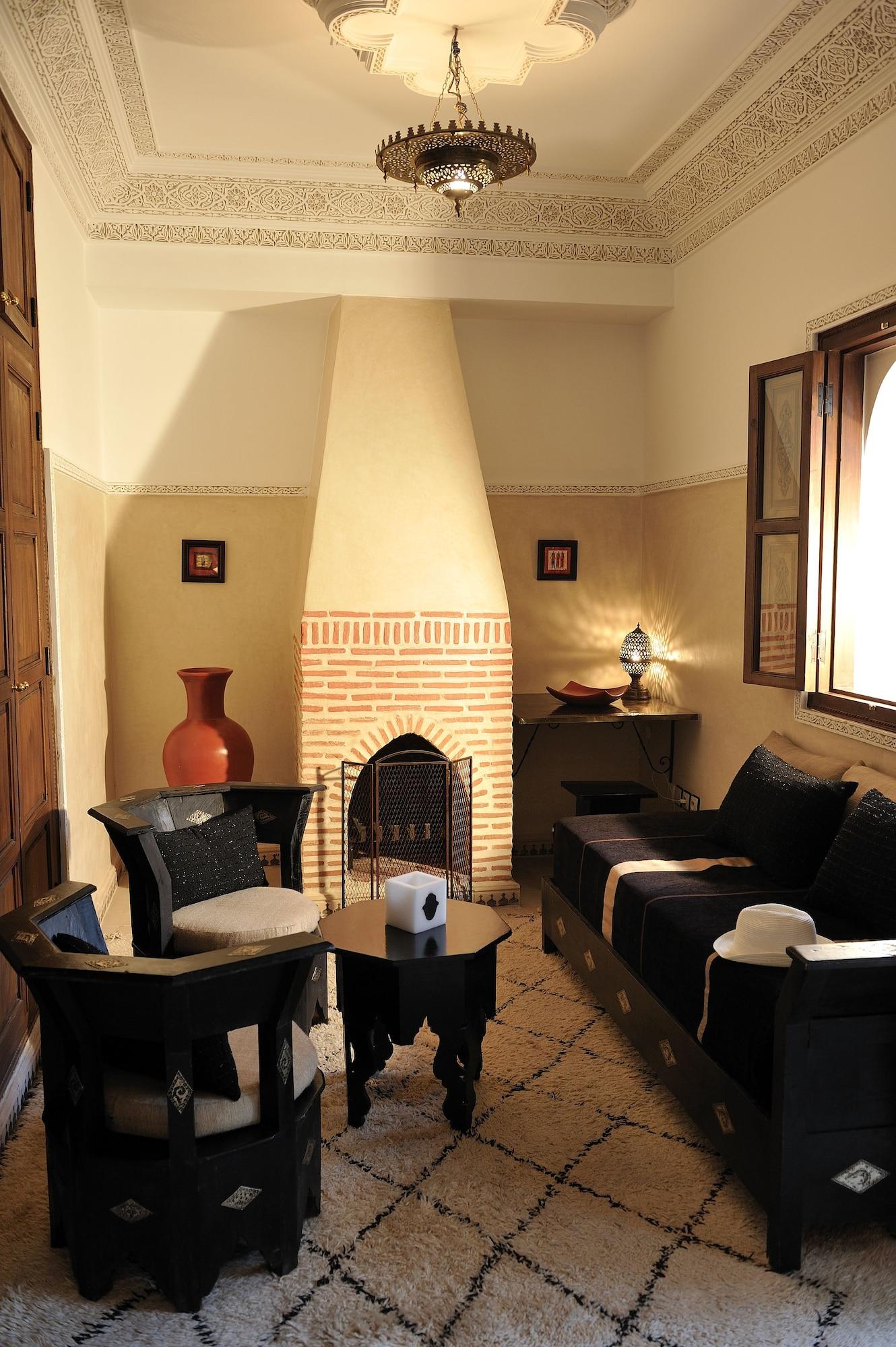 Riad Le Jardin D'Abdou مراكش المظهر الخارجي الصورة A Moroccan living room