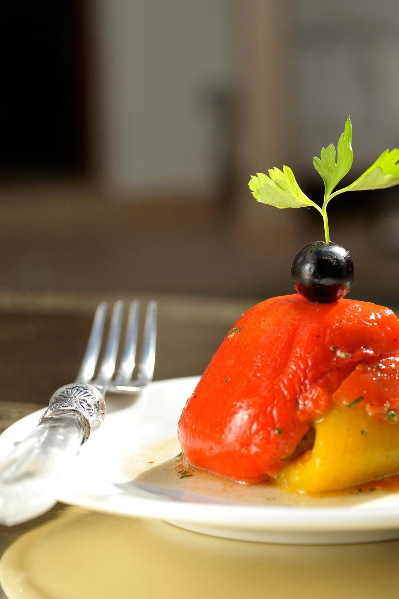 Riad Le Jardin D'Abdou مراكش المظهر الخارجي الصورة A garnish of a strawberry